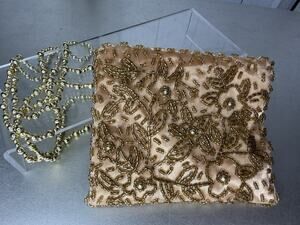Vintage Gold Floral Beaded Evening Bag Purse Mini Small Zip Beaded Strap